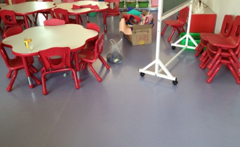 为什么幼儿园用地胶可以保护儿童的身体健康？【腾方PVC地板】