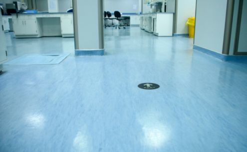 【医用地板胶选购指南】认准这3大核心要素，省心避坑！