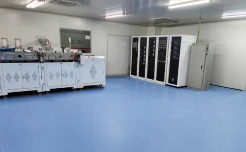 实验室地面为何独宠PVC塑胶地板？揭秘背后的六大核心优势